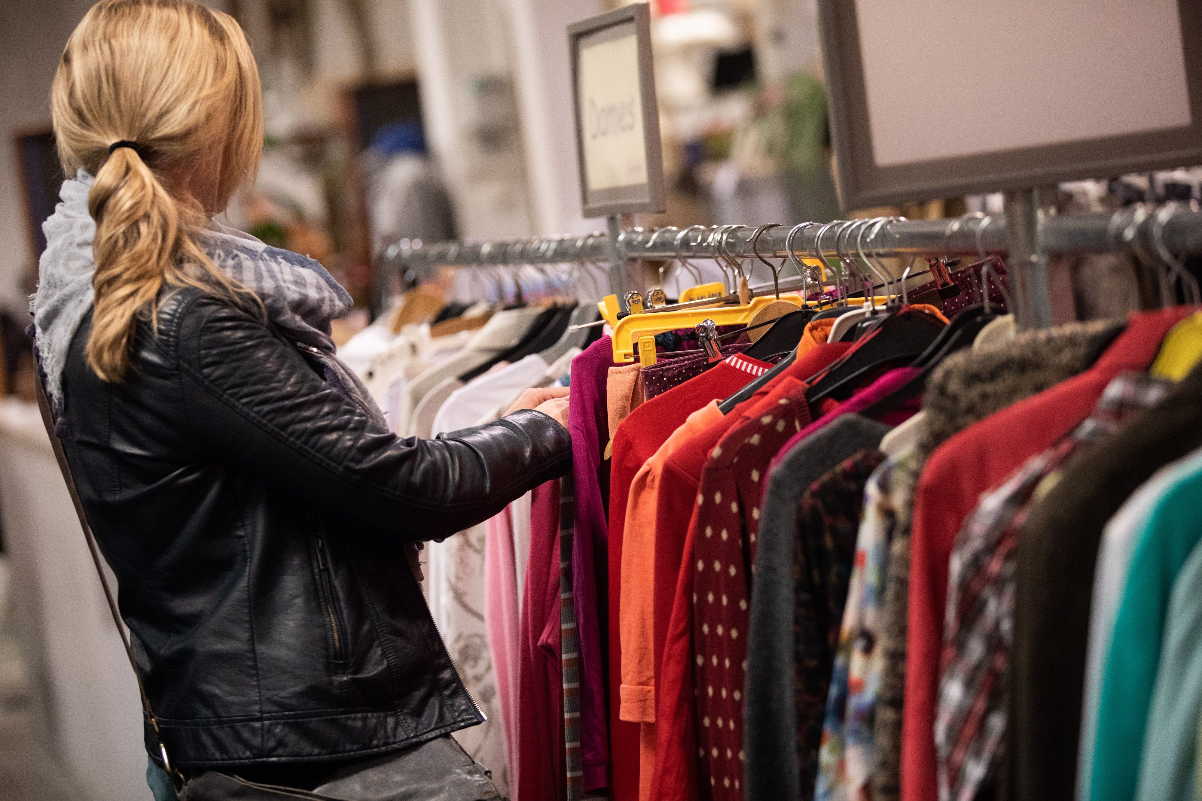 Voor onze kledingbank zijn we op zoek naar versterking!
