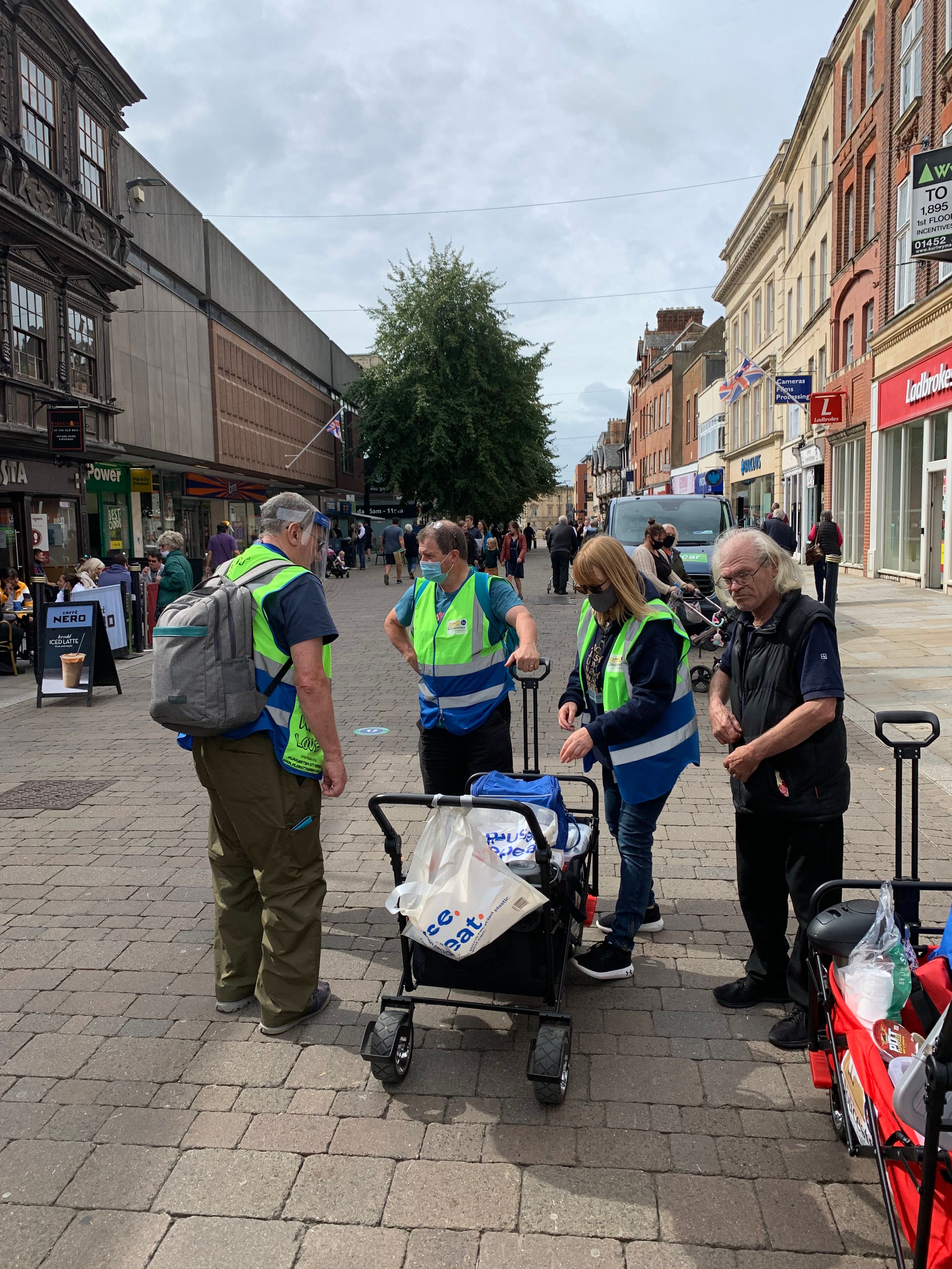 Outreach Daily Food Team 