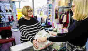 Retail Assistant Volunteer - Harpenden