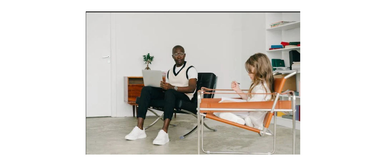 Children and young people's counsellor volunteer