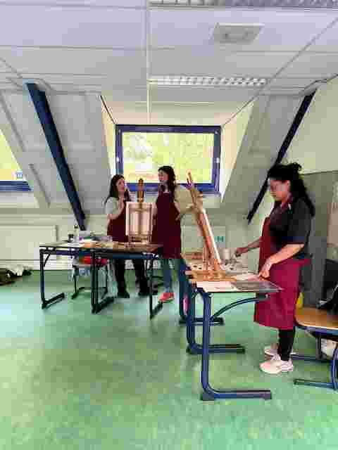 Heb jij de ervaring én de sociale skills om onze SchilderClub te begeleiden?