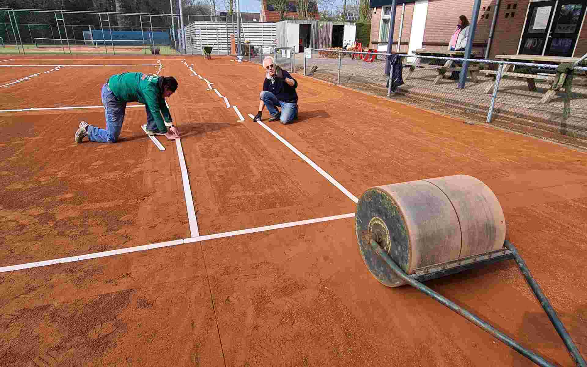 Schoonmaak dag Tennisclub A.T.W. Wolvega
