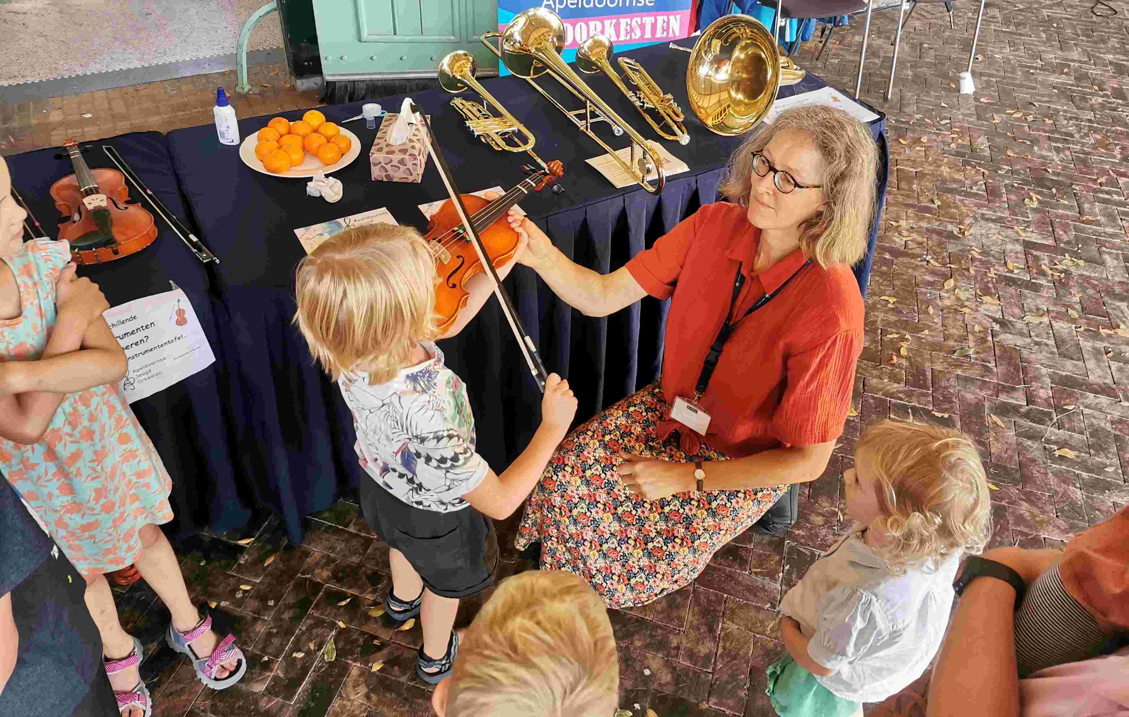 Supervisor of music projects at primary schools and extracurriculars