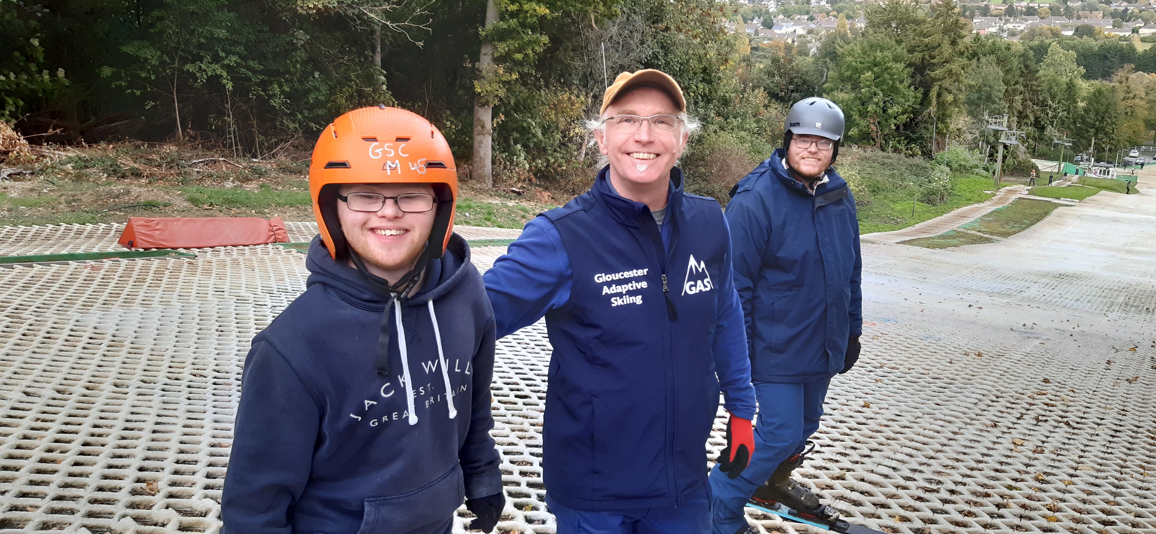 Skiing role (With ambulant - standing skiers).