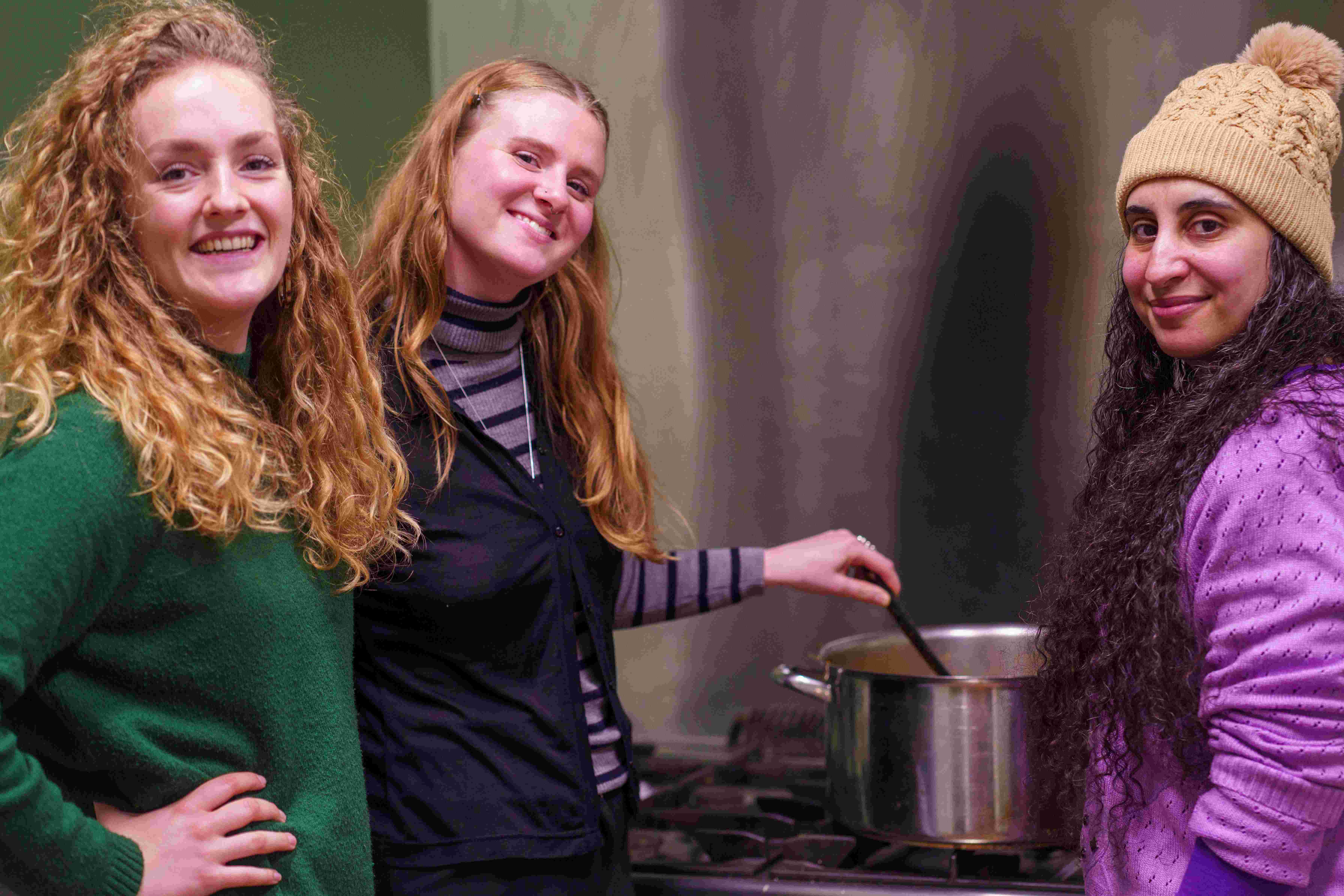 Ben jij die soepmaker met een hart voor de buurt? Kom koken bij Buurtbelsoep!