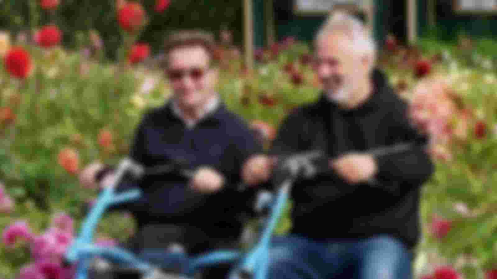 Maak jij het mogelijk dat iedereen op de duo-fiets lekker naar buiten kan?