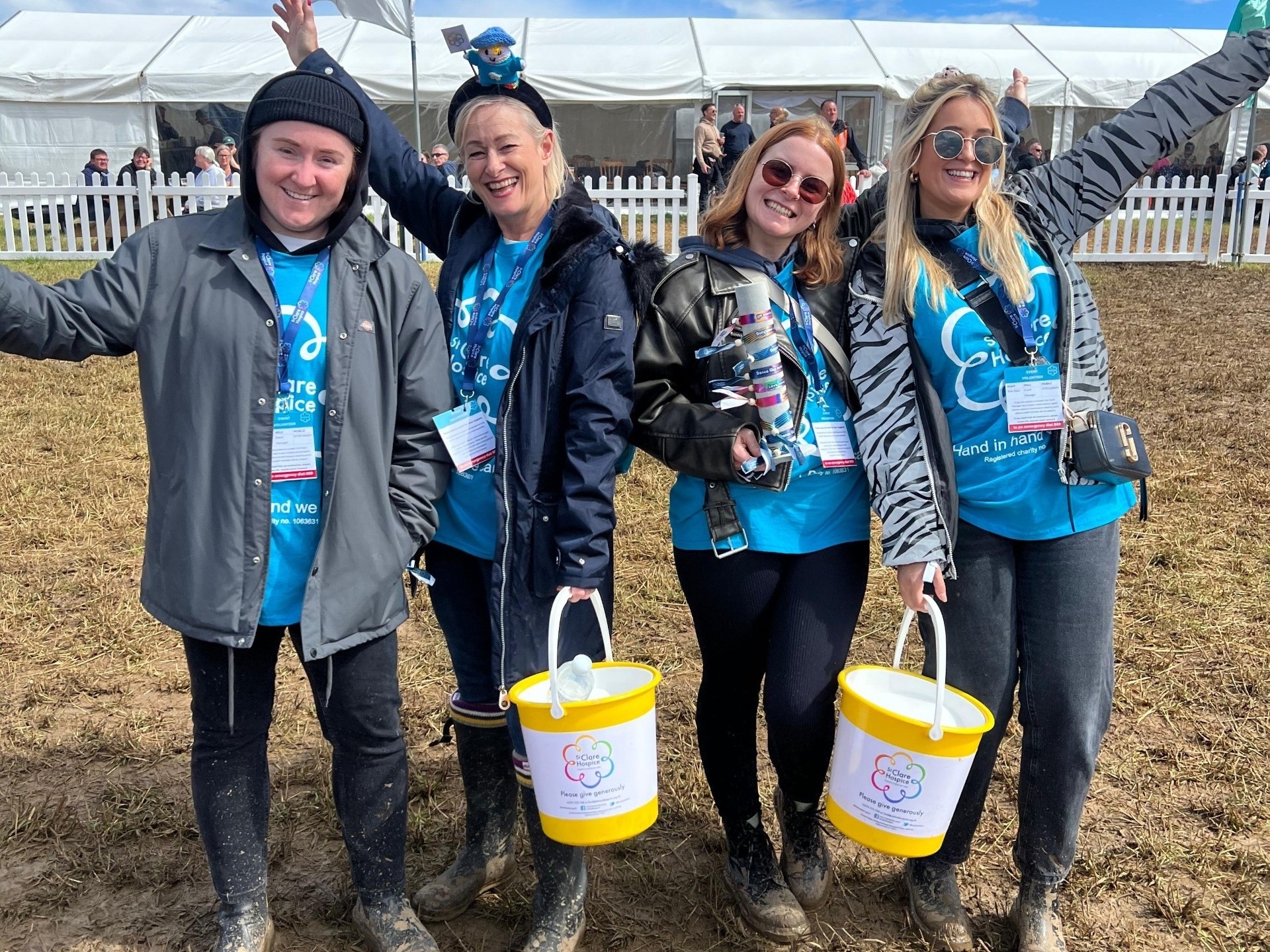 Bucket Collection Volunteer