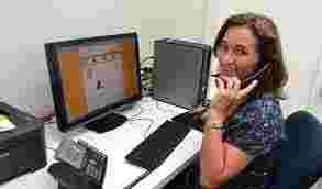 De Luisterlijn Venlo zoekt vrijwilligers voor de telefoon en chat