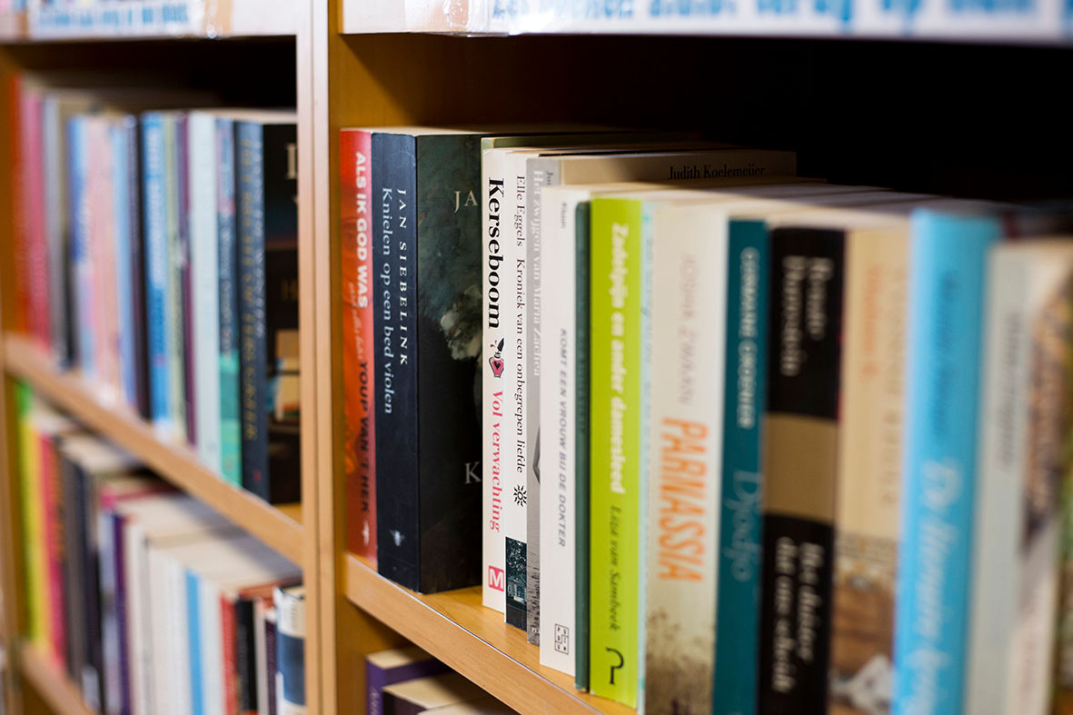 Vrijwilliger boeken afdeling