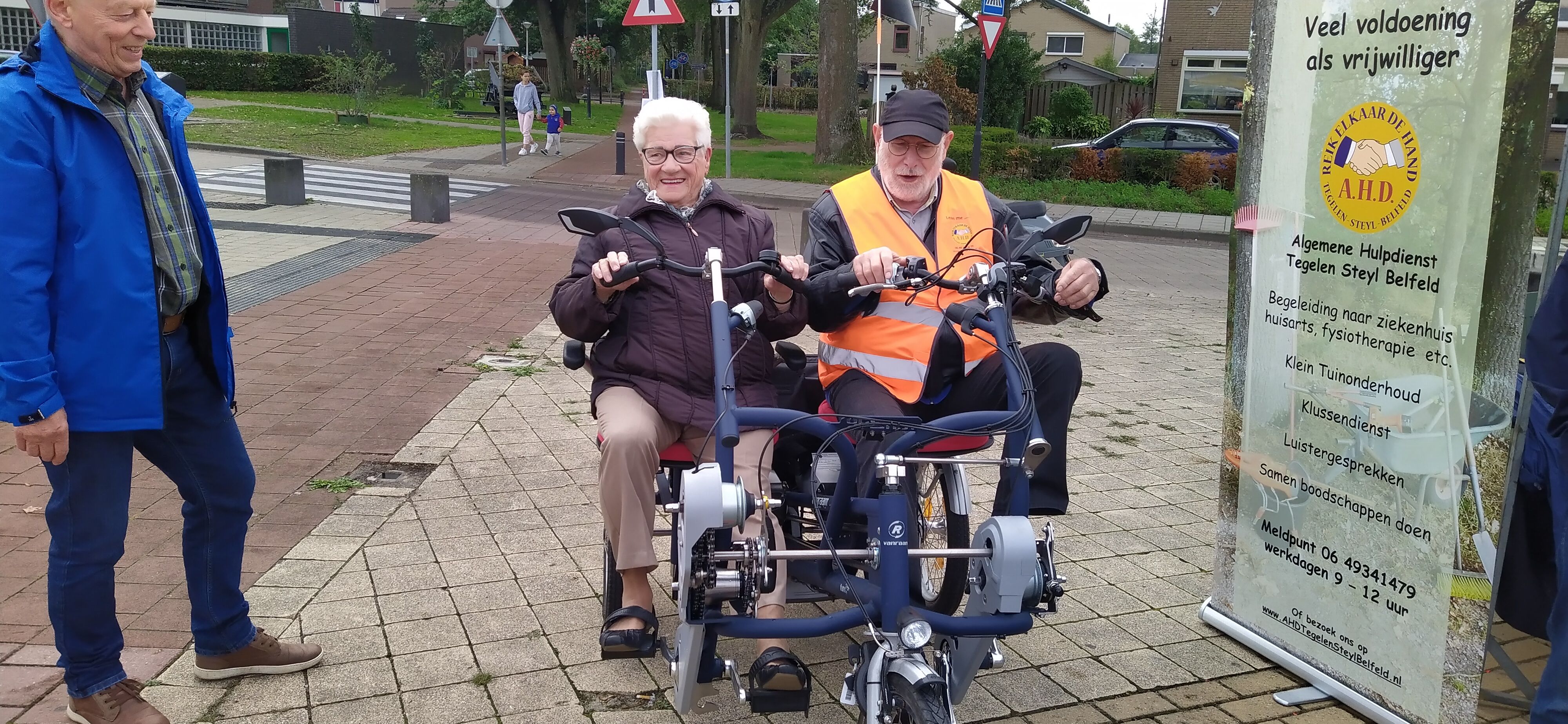 Lekker samen erop uit: fietsen met de Duofiets In/rond Tegelen, Steyl,  Belfeld