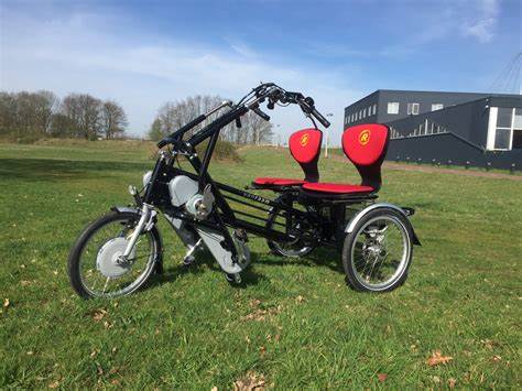 Samen fietsen op de duofiets