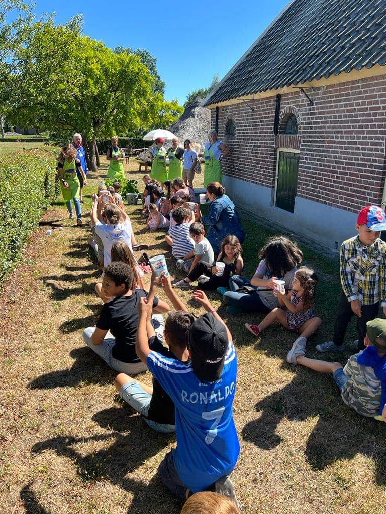 Vrijwilliger(s) activiteitenbegeleiding