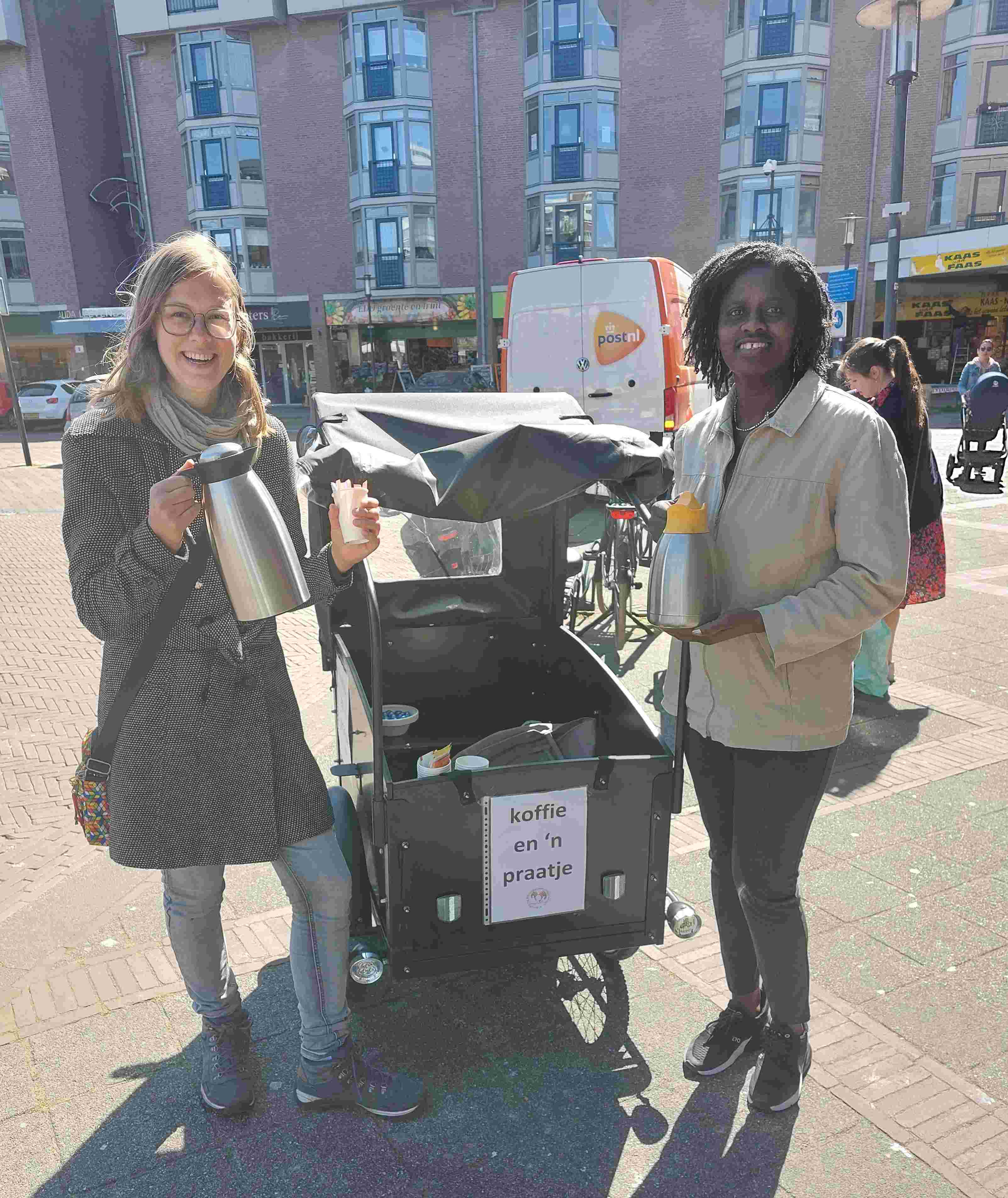 De BAKKIE-FIETS: Koffie en een praatje