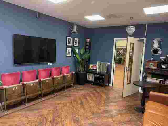 Films kijken met bewoners in het Filmhuis van Breezicht