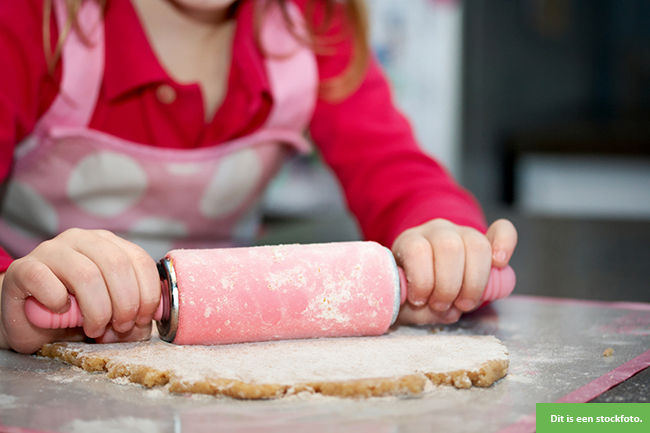 Energieke meid uit Arcen komt graag bij je spelen!