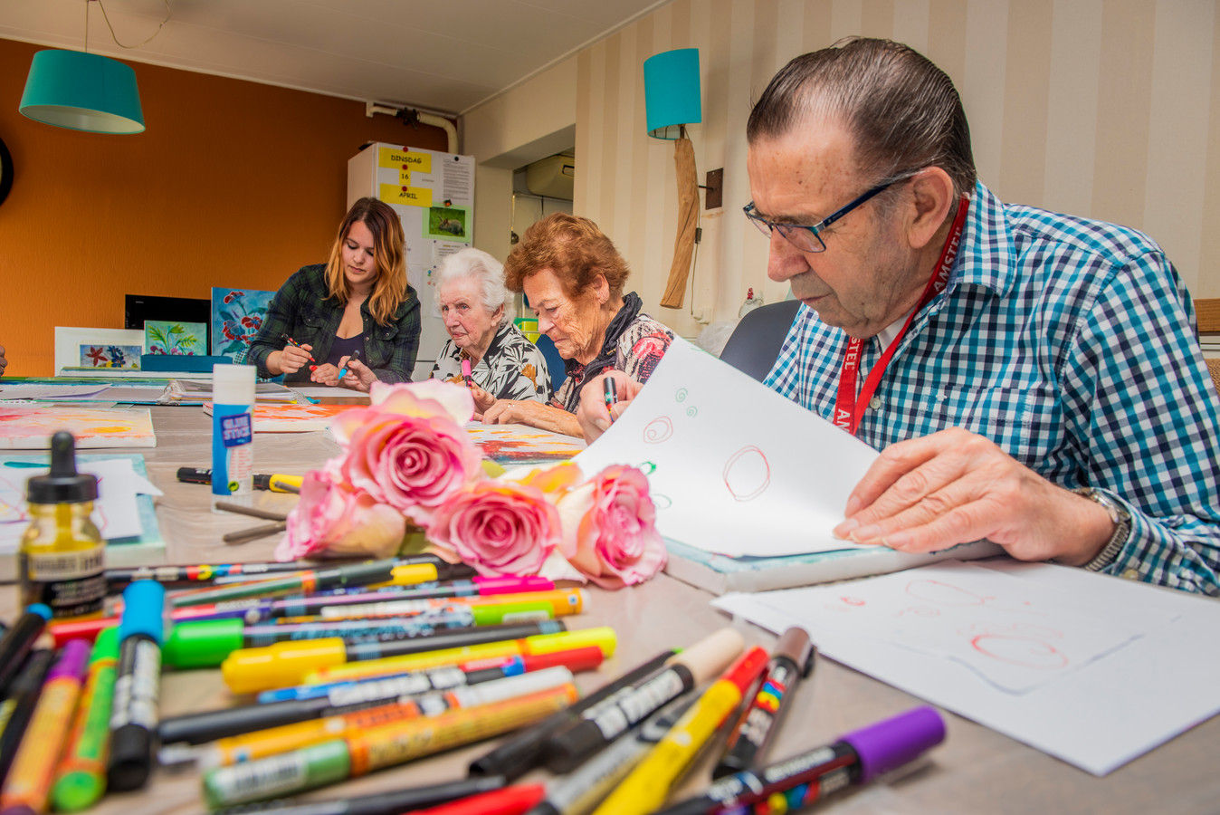 Kom jij helpen bij de het creatief atelier?