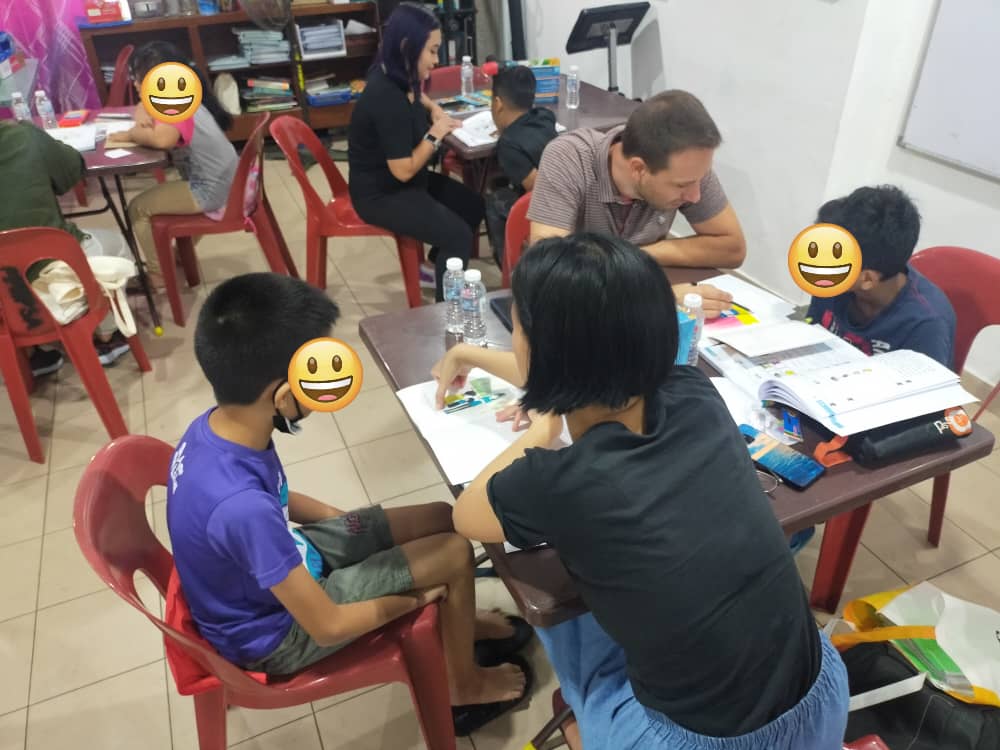 Call For In-Person English Literacy Volunteer Tutors @ LitHubX Lembah Pantai, KL