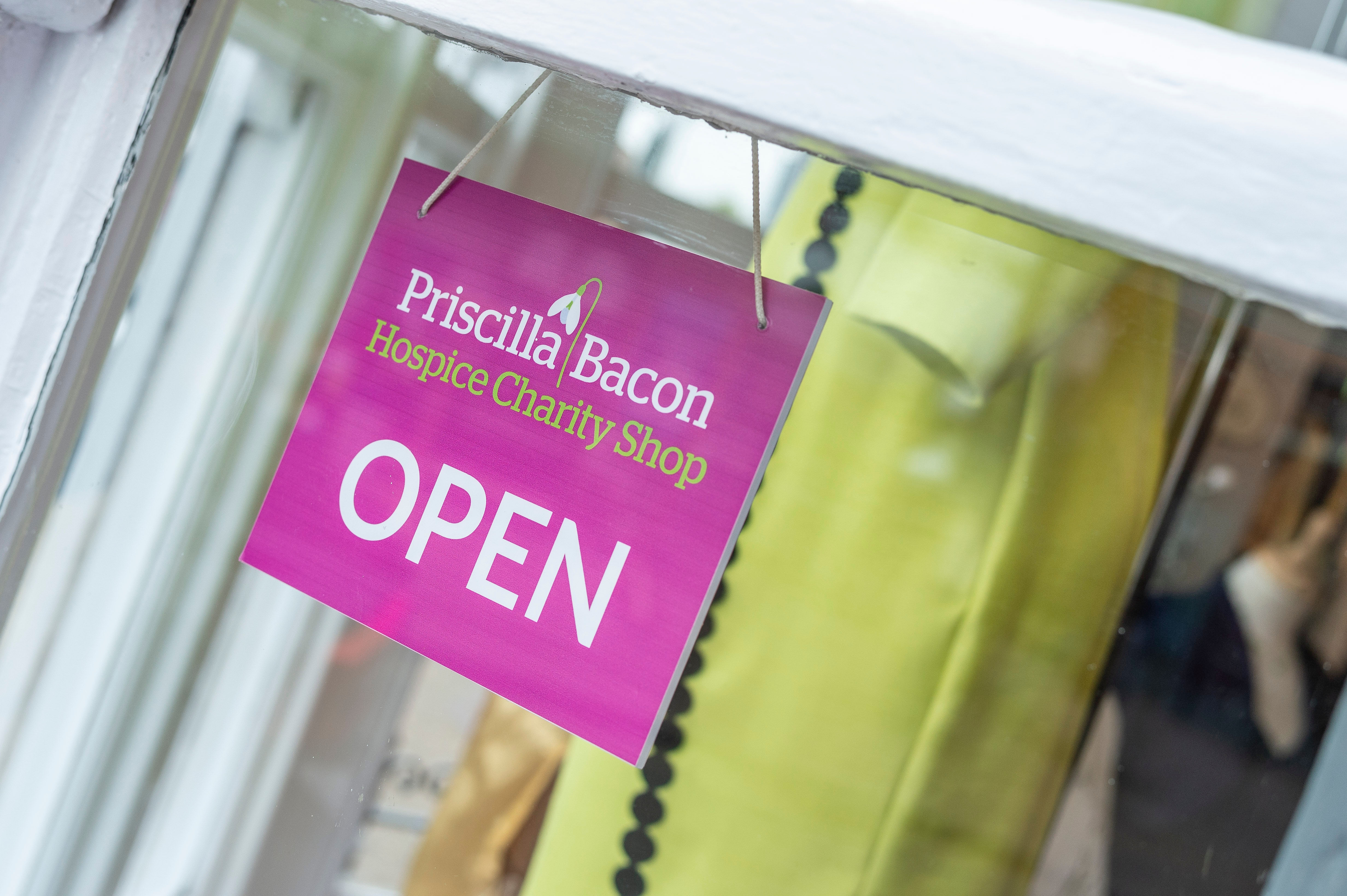 Dereham Charity Shop Volunteer 