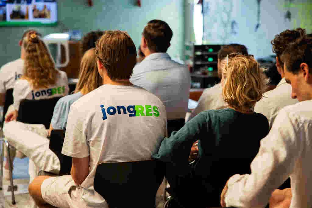 Jongerenvertegenwoordiger om hun stem te laten horen over energietransitie!