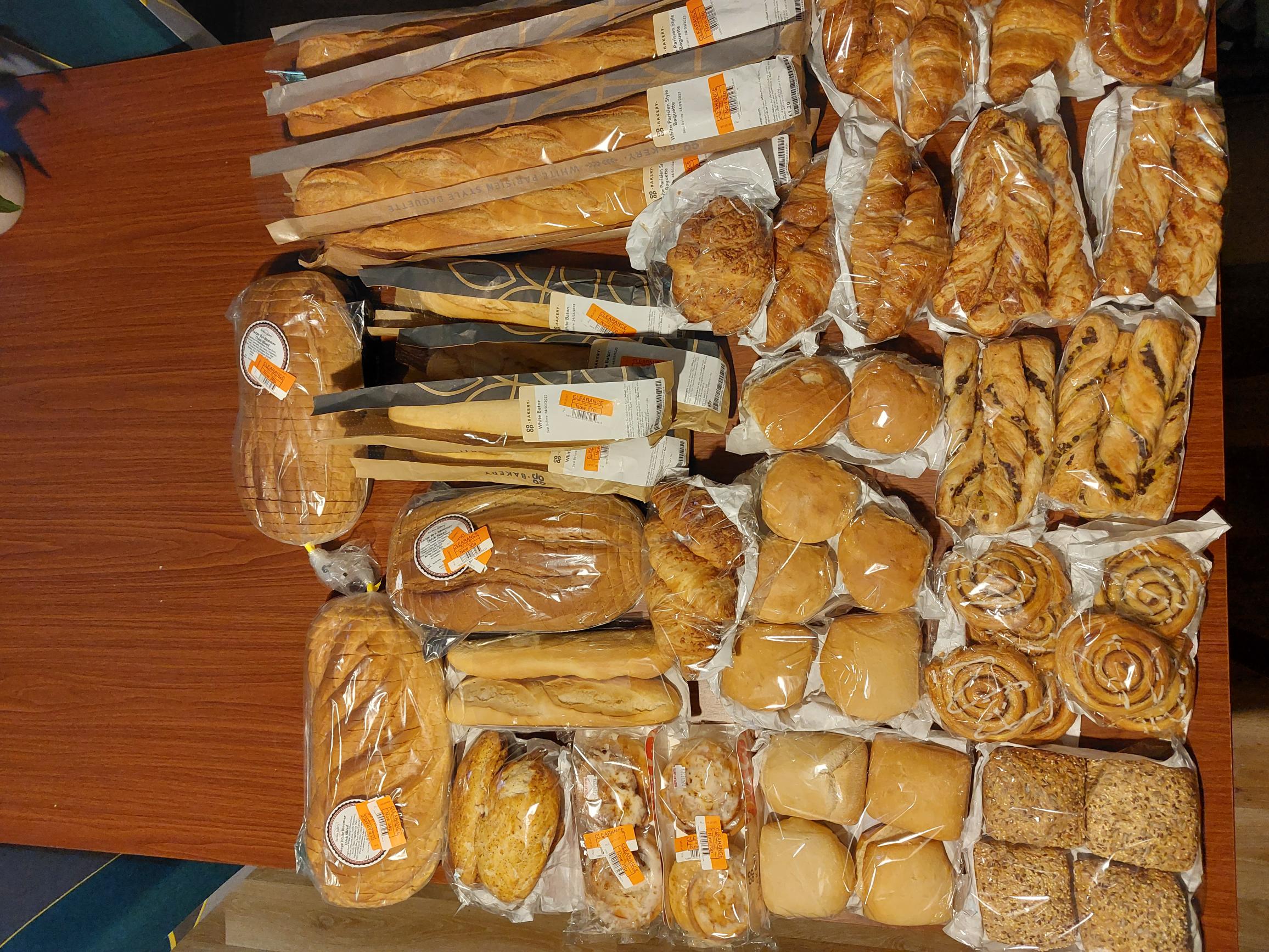 Community Pantry Volunteer