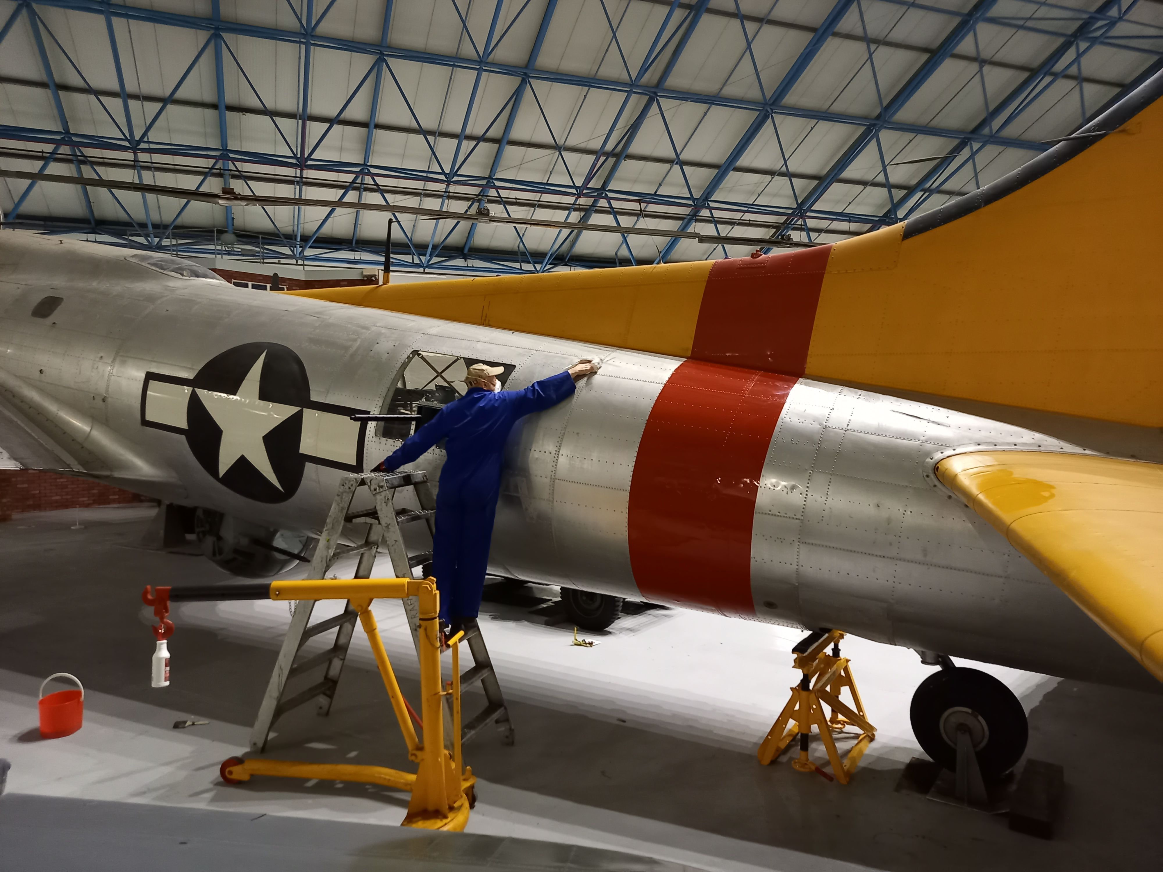 Volunteer Large Object Conservation Support