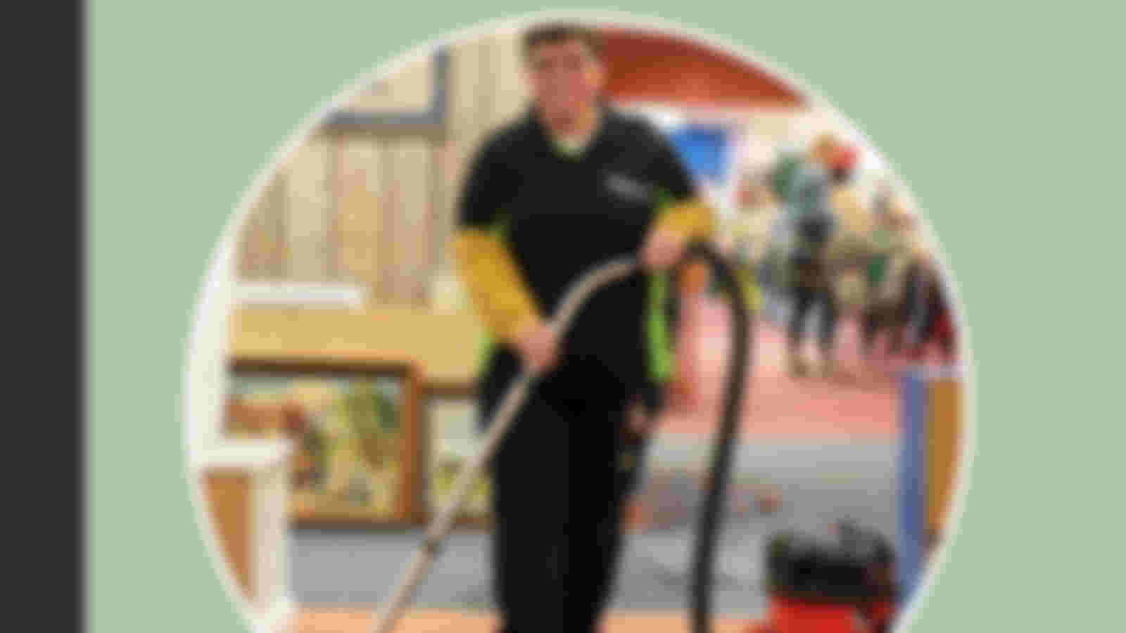 Schoonmaker Rataplan Weesp