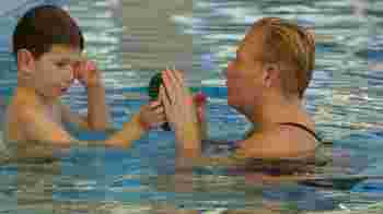 Meehelpen zwemlessen en andere activiteiten bij Zwemschool Kablau