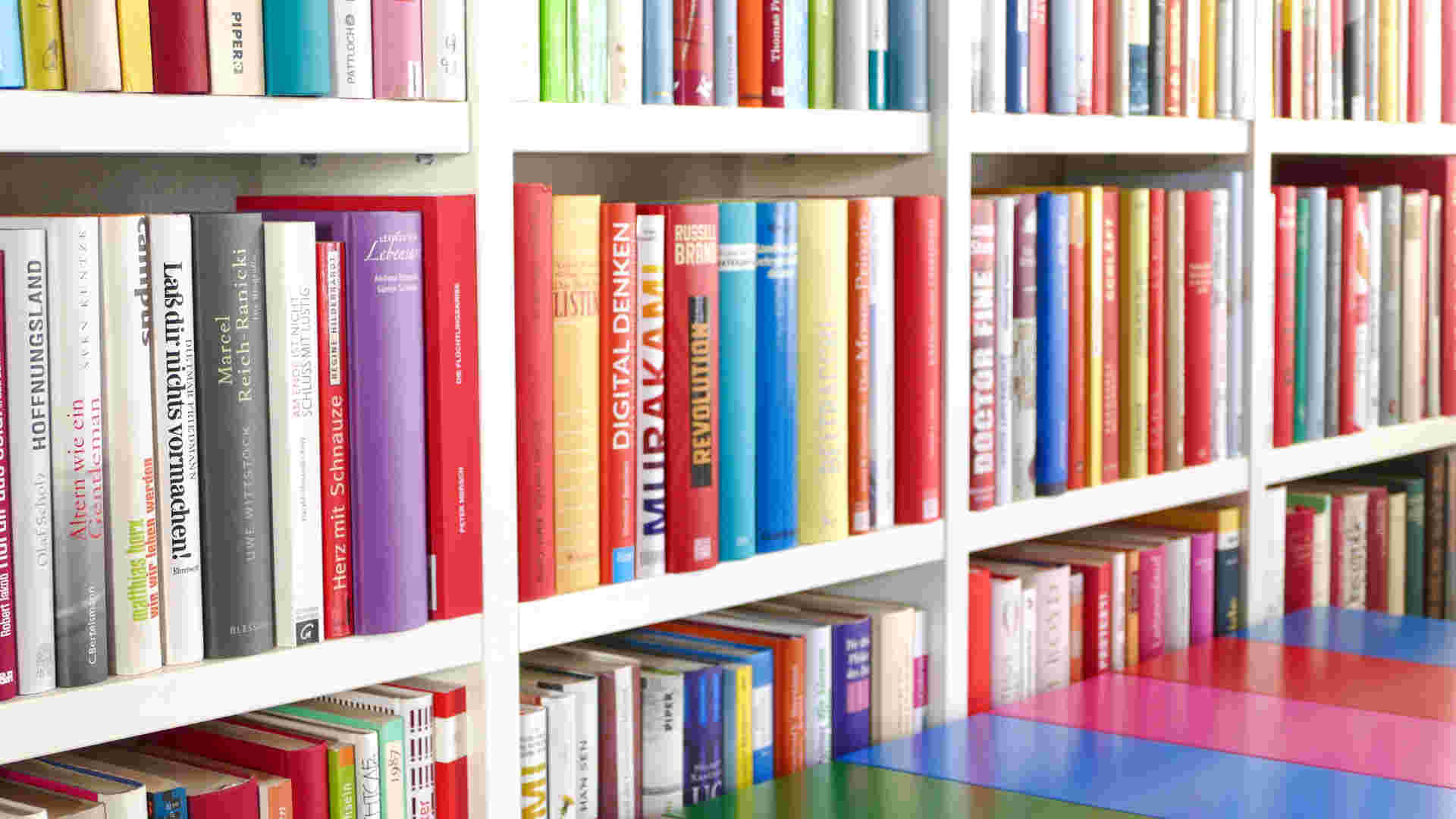 Home Library Service Volunteer