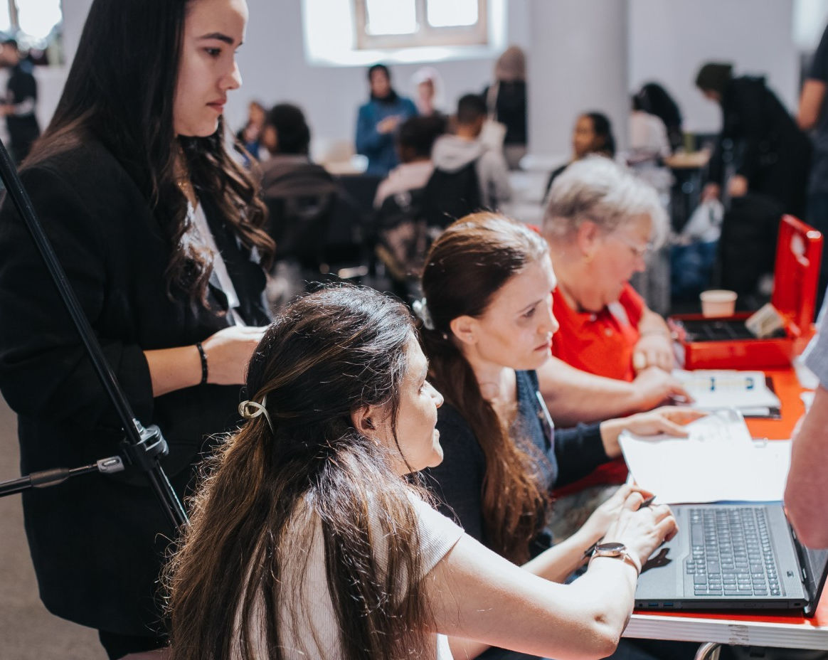 Volunteer Administrative Assistant to Managers