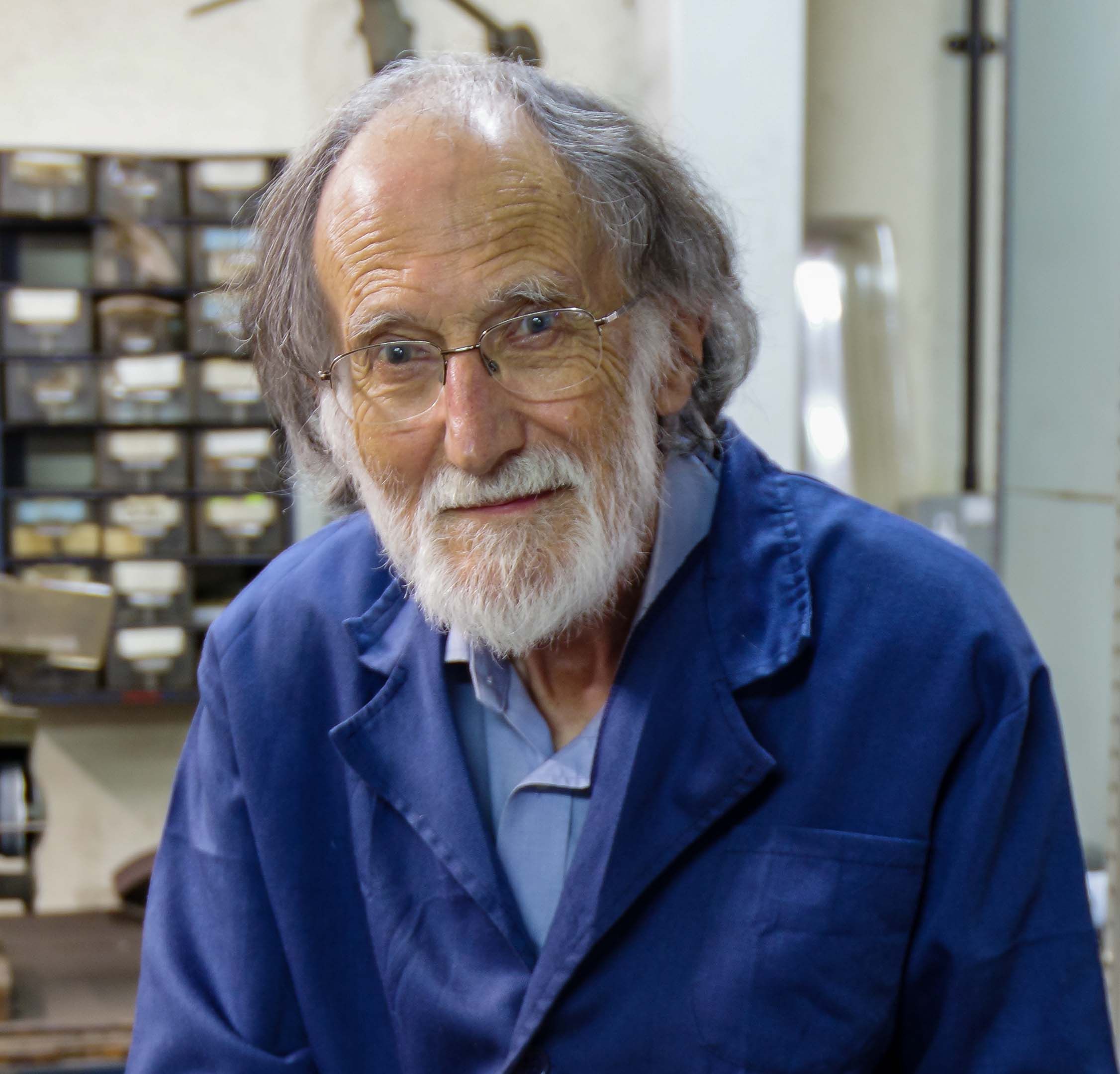 Refurbishment Centre Volunteer