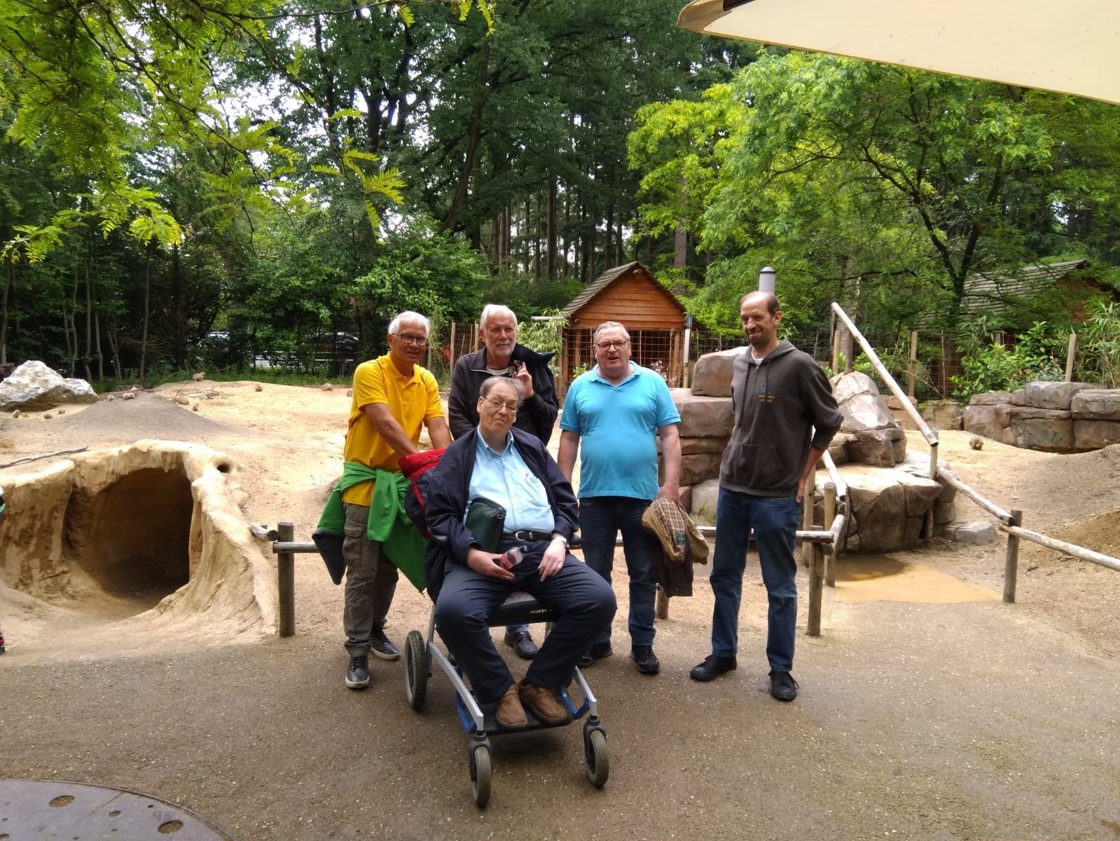 Word begeleider van een vriendenkring