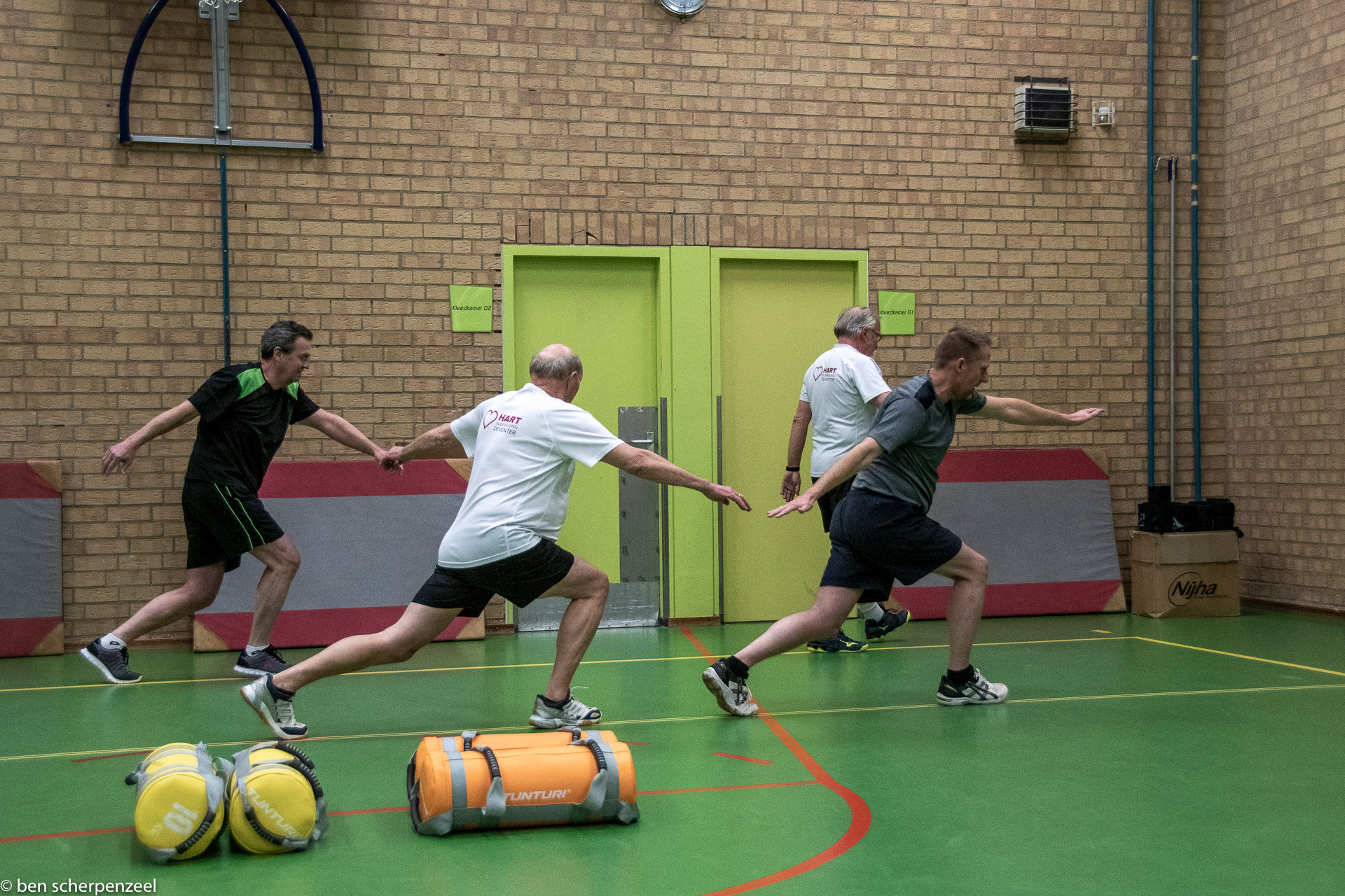 Verpleegkundigen of EHBO'ers gevraagd