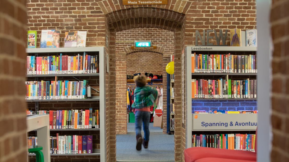 Gastvrouw/-heer Muiden