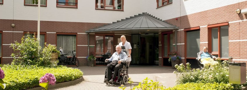 Assisteren in de keuken van locatie De Loohof van Atlant