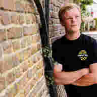 Jongerencoach Impacter
Maandag t/m Vrijdag
+31 6 20 51 90 80
Simon