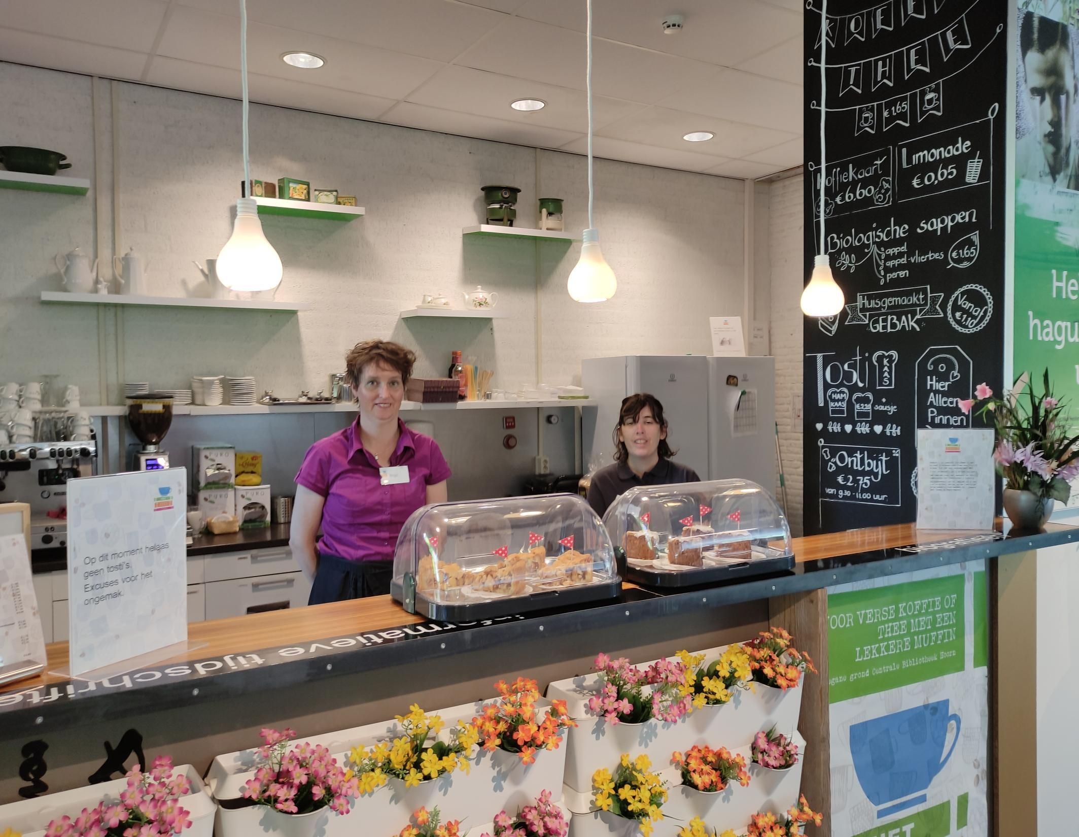 Kom jij ons helpen in het Leescafé?