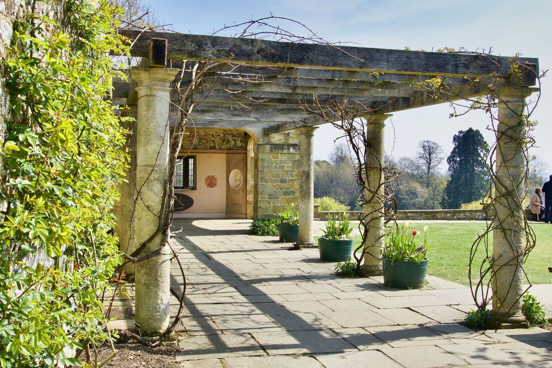 Sterke armen gevraagd voor een flinke klus!