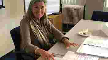 OUDE AARDE OMWOELEN BRENGT VERRASSINGEN