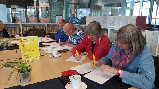 PEN EN PAPIER TEGEN ONRECHT