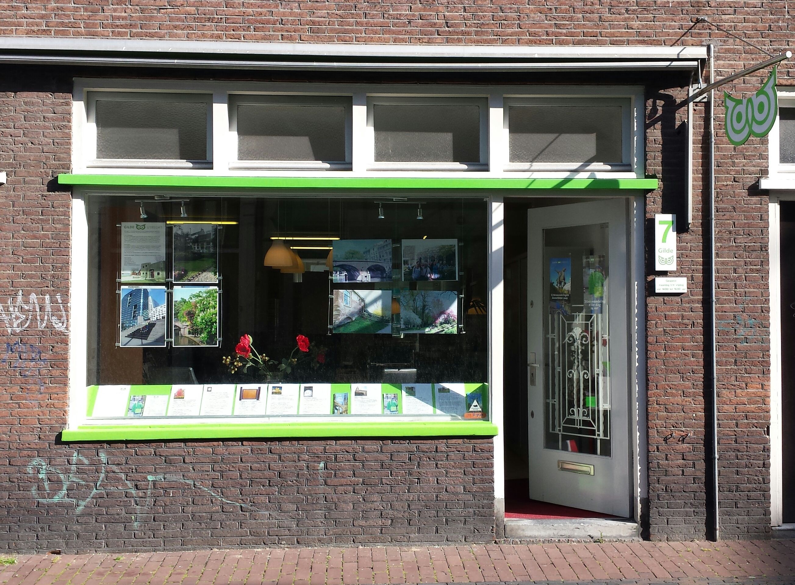 Taalvrijwilliger (50+) voor kleine groepjes die Nederlands willen leren