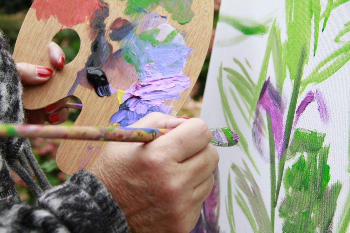 Vrolijke dame met dementie zoekt maatje op donderdagmiddag