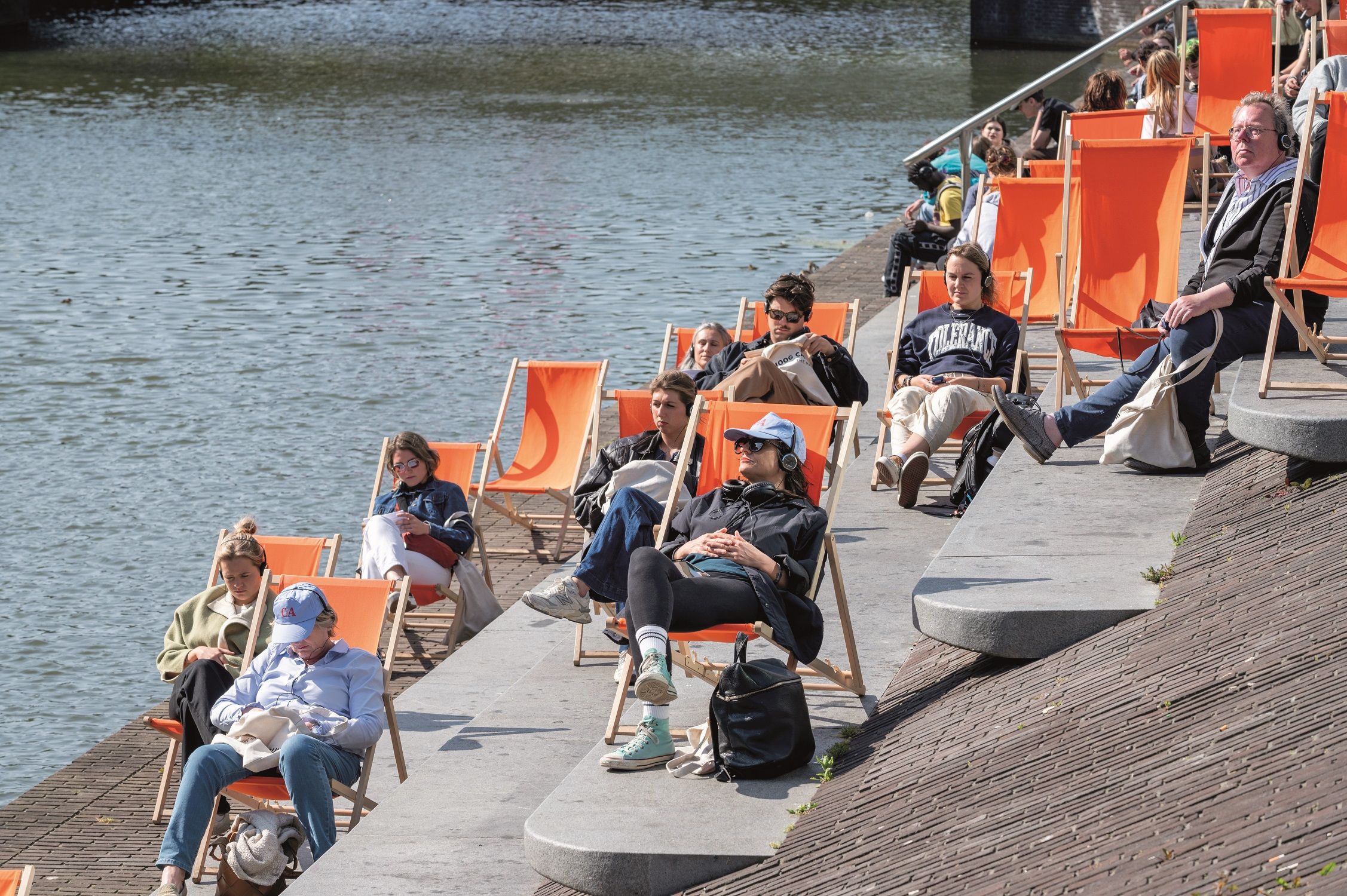 SPRING Performing Arts festival zoekt  Crew Catering