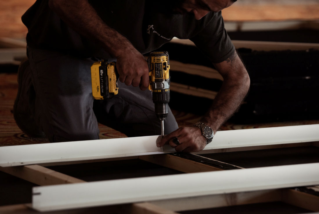 Steunen bevestigen in Lunetten