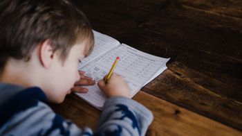 Huiswerkbegeleiding basisschoolleerling 