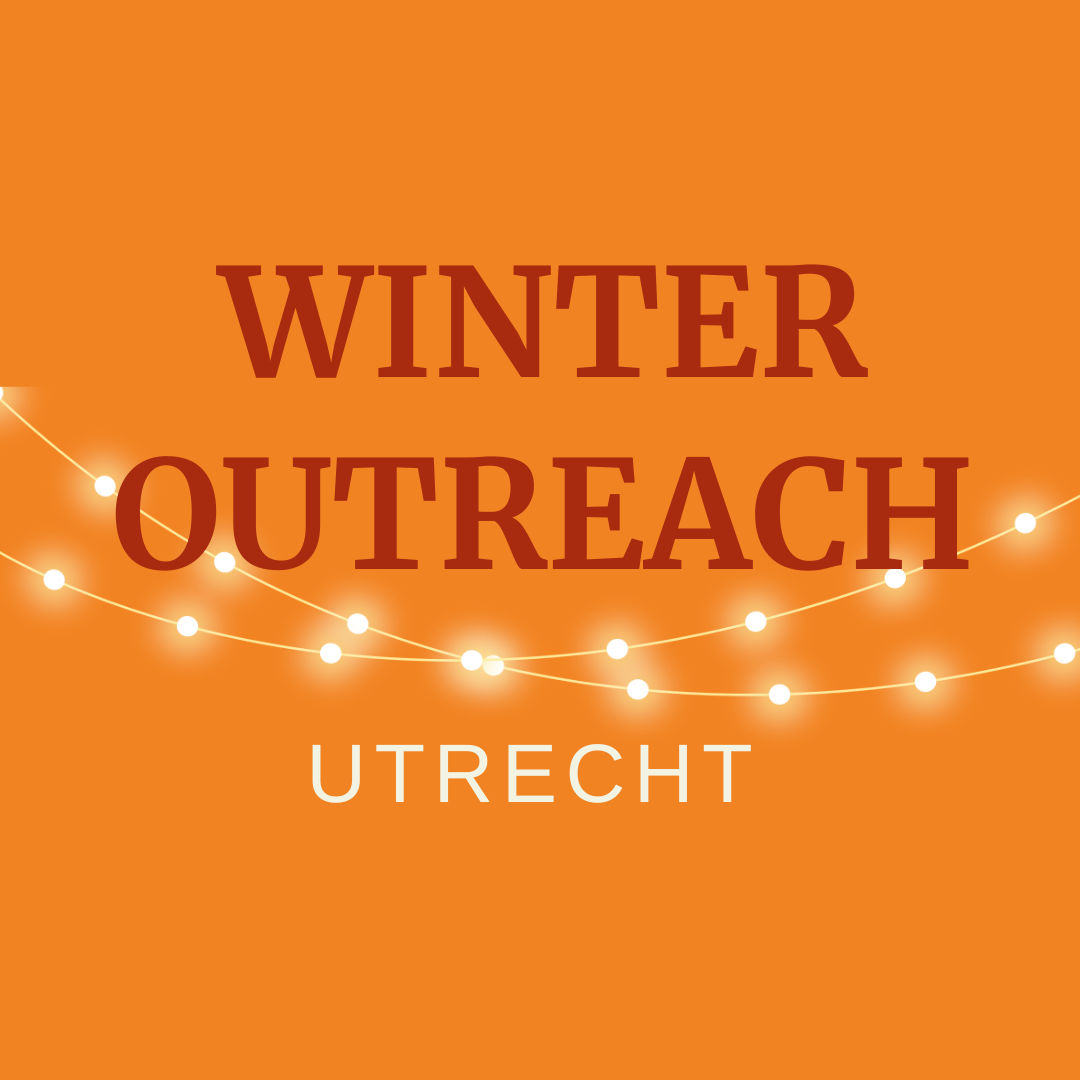 Kerststukjes maken bij de Drie Ringen