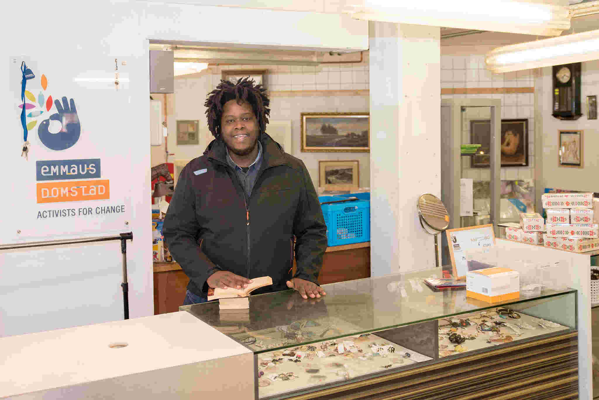 Duizendpoot voor kringloopwinkel Emmaus Overvecht