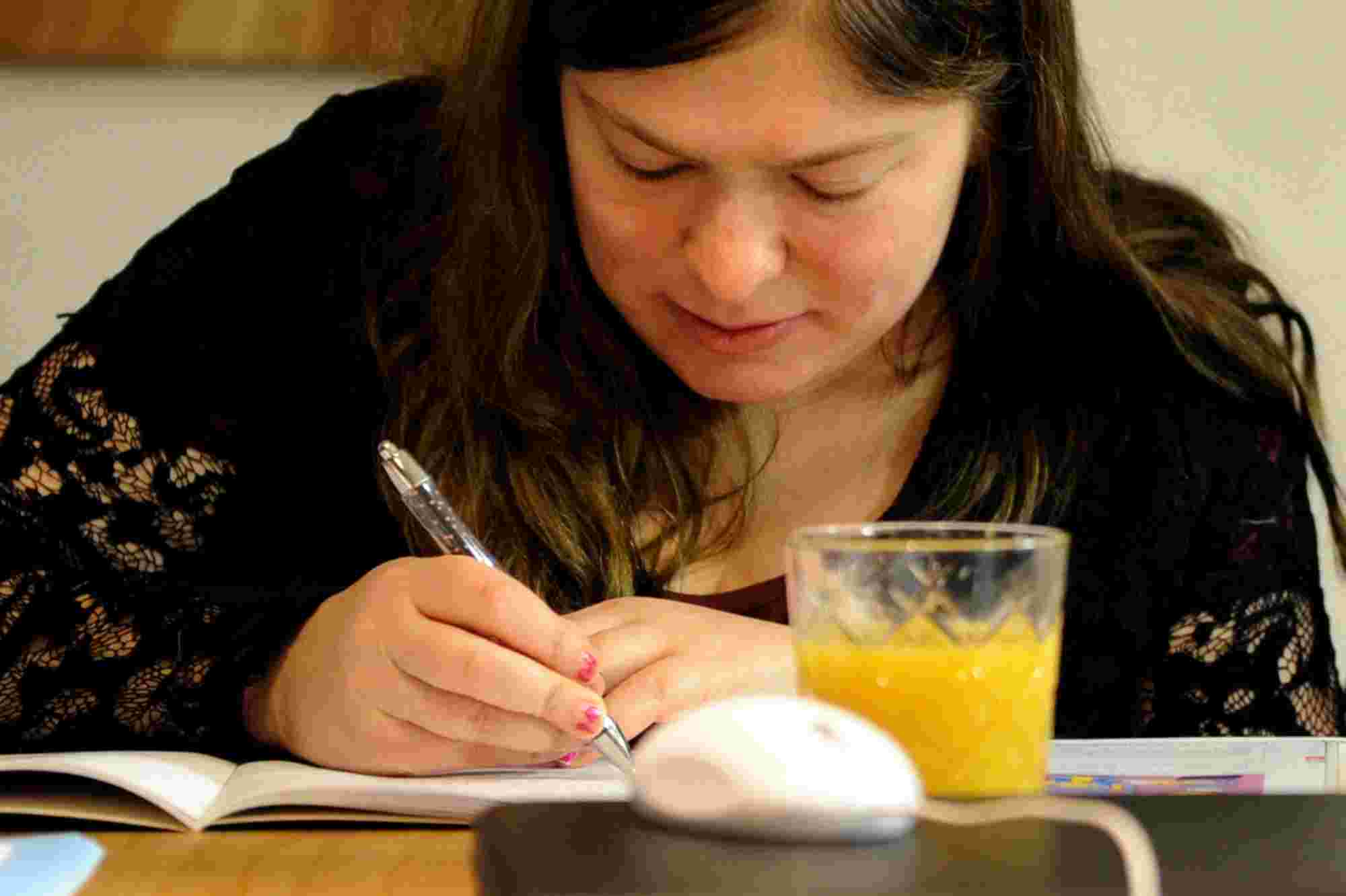 Help volwassenen die moeilijk leren