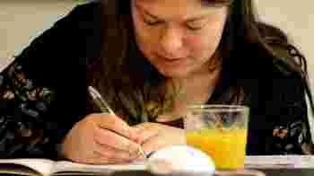 Help volwassenen die moeilijk leren