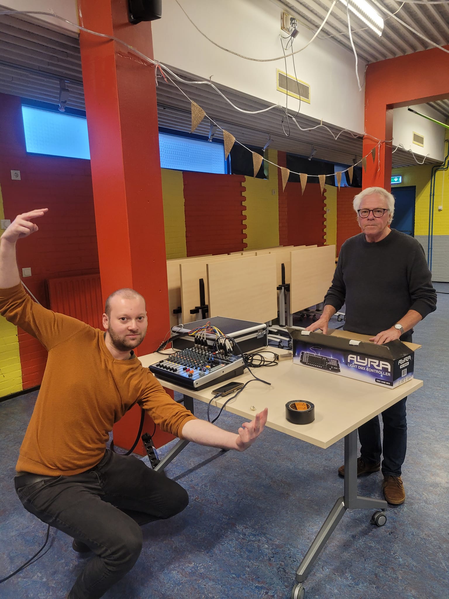 Help jij ons bij geluid- en lichttechniek?