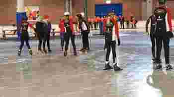 Assistent aangepast schaatsen